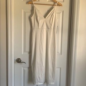 Lulu’s lace back satin midi dress